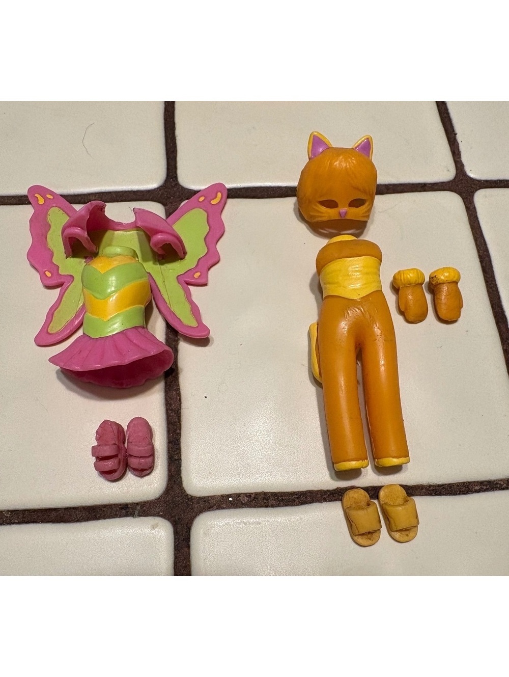 2001 Mattel Fashion Polly Pocket Costume Party Lila #55587 Cat Butterfly